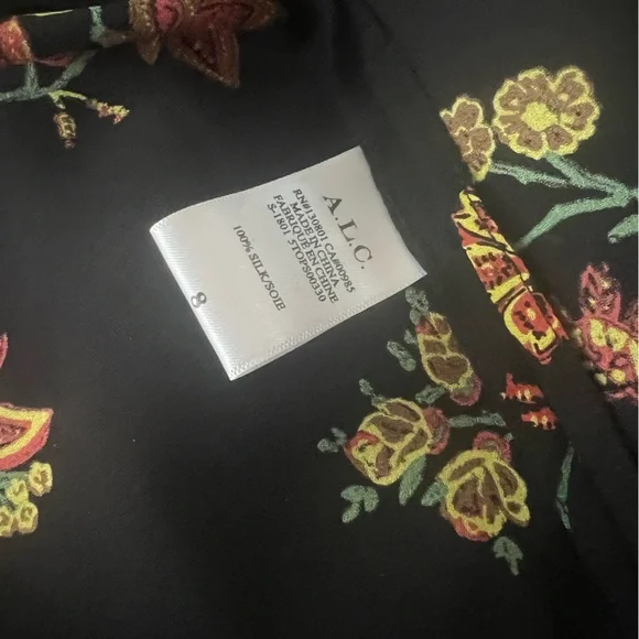 A.L.C. Black & Floral Print Silk Blouse, Size 8 - Picture 7 of 8